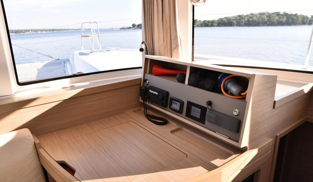 Catamaran 