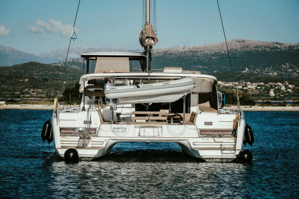 Catamaran 