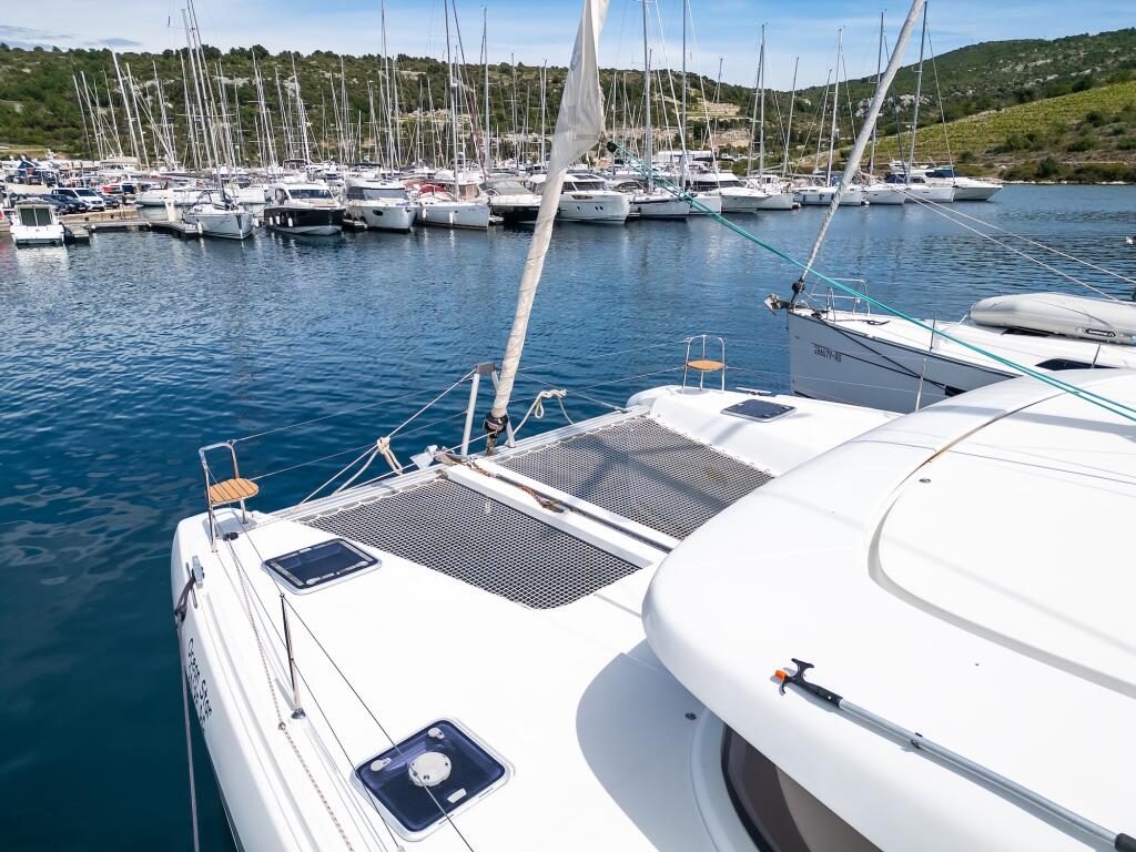 Catamaran 