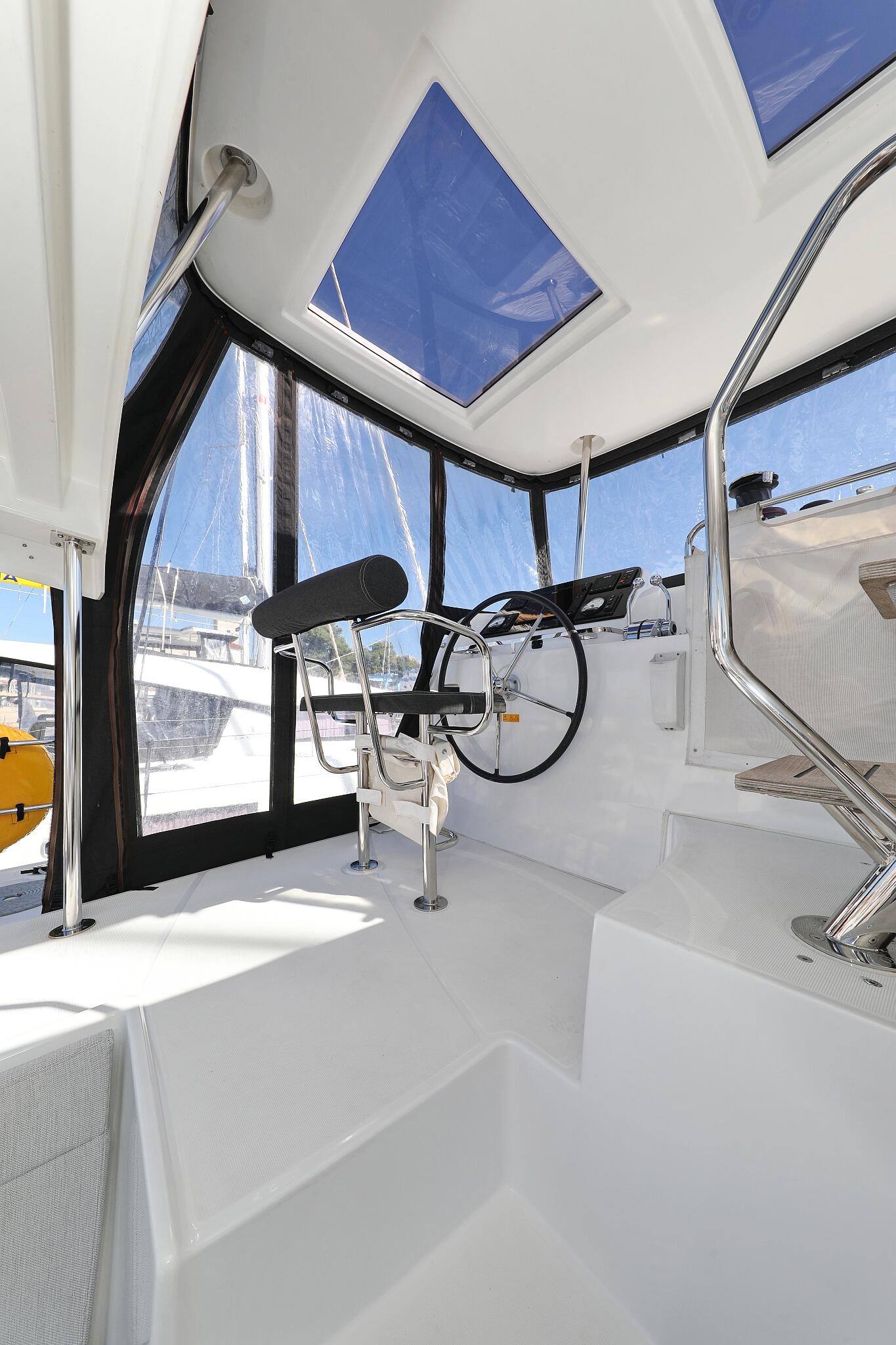 Catamaran 