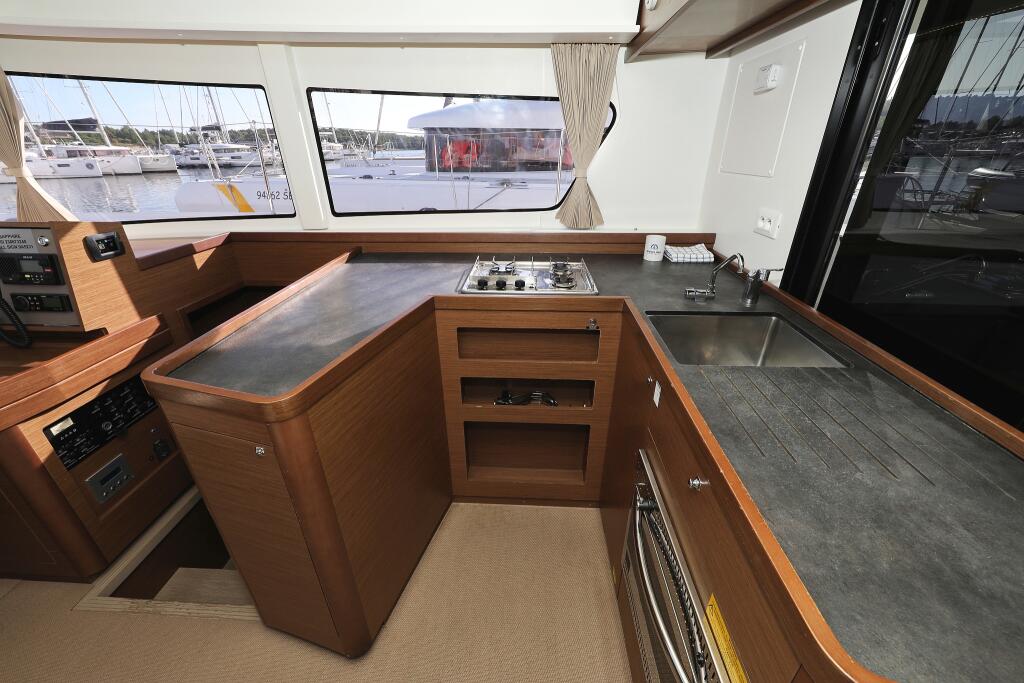 Catamaran 