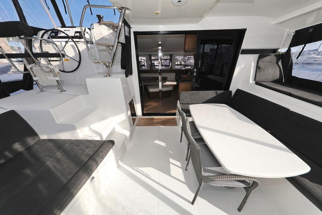Catamaran 