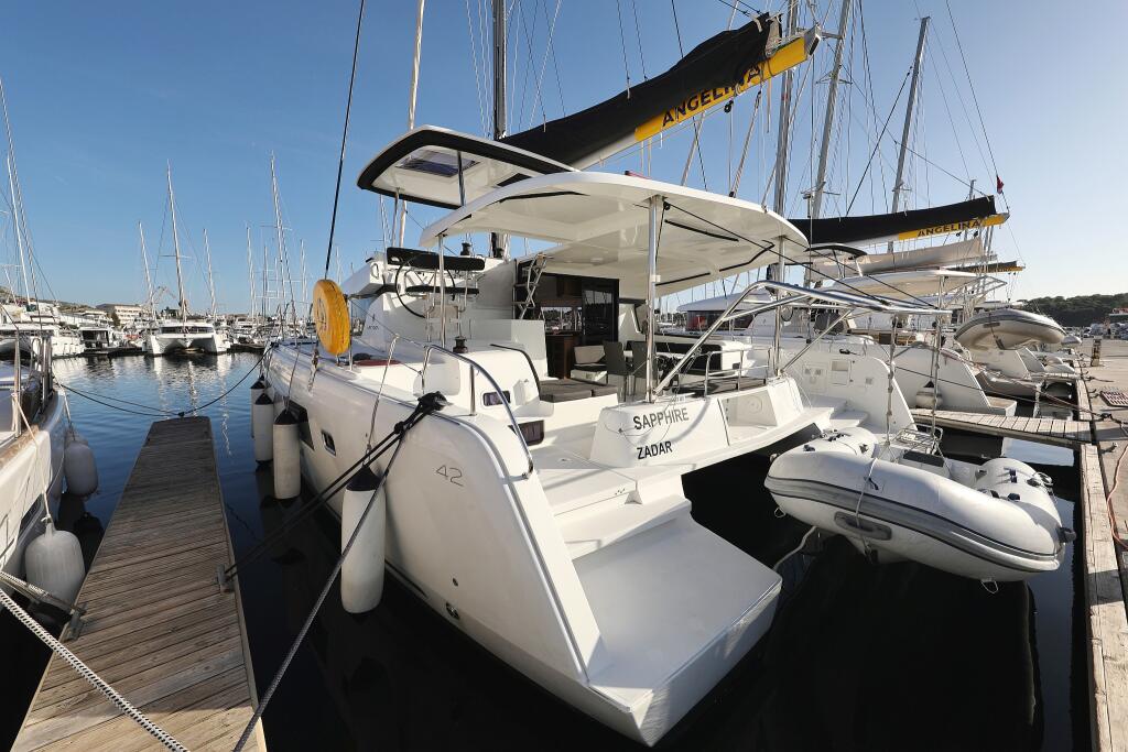 Catamaran 
