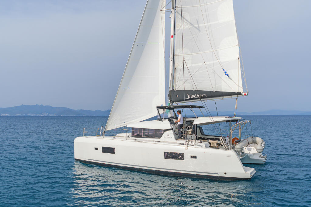 Catamaran 