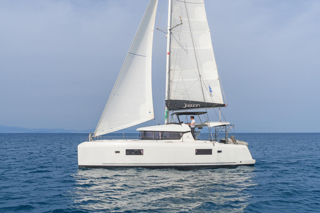 Catamaran 