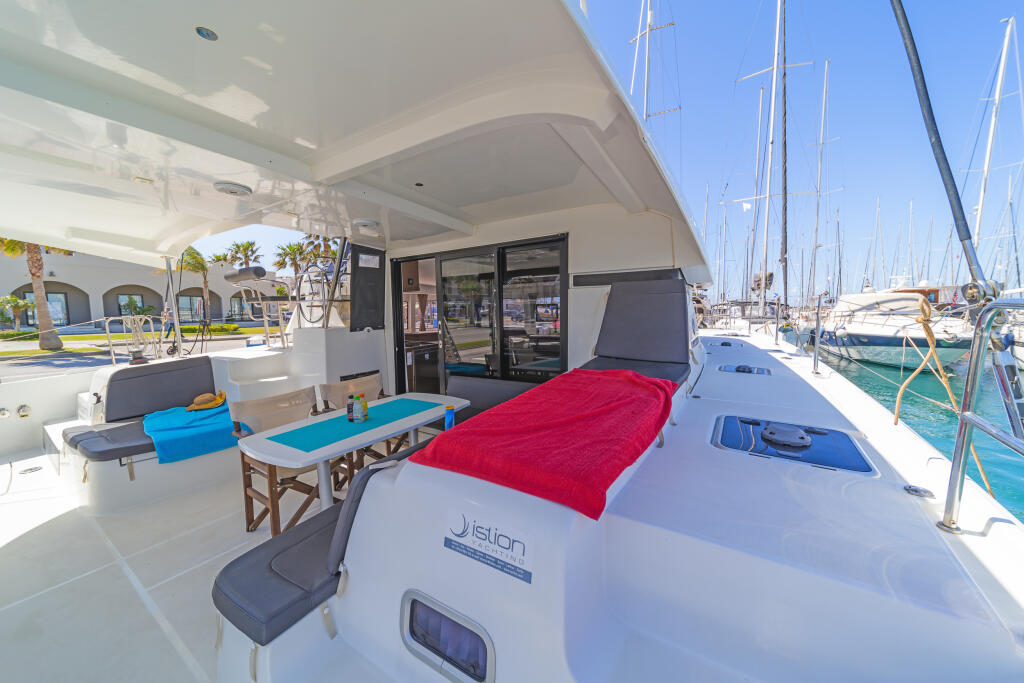 Catamaran 