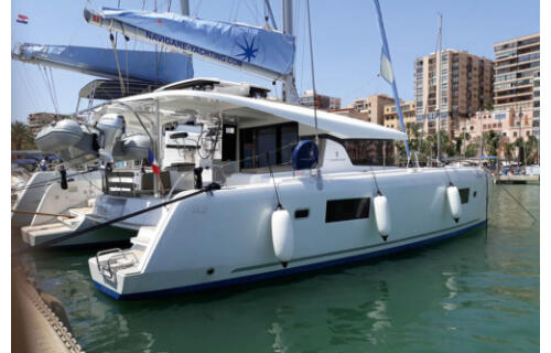 Catamaran 
