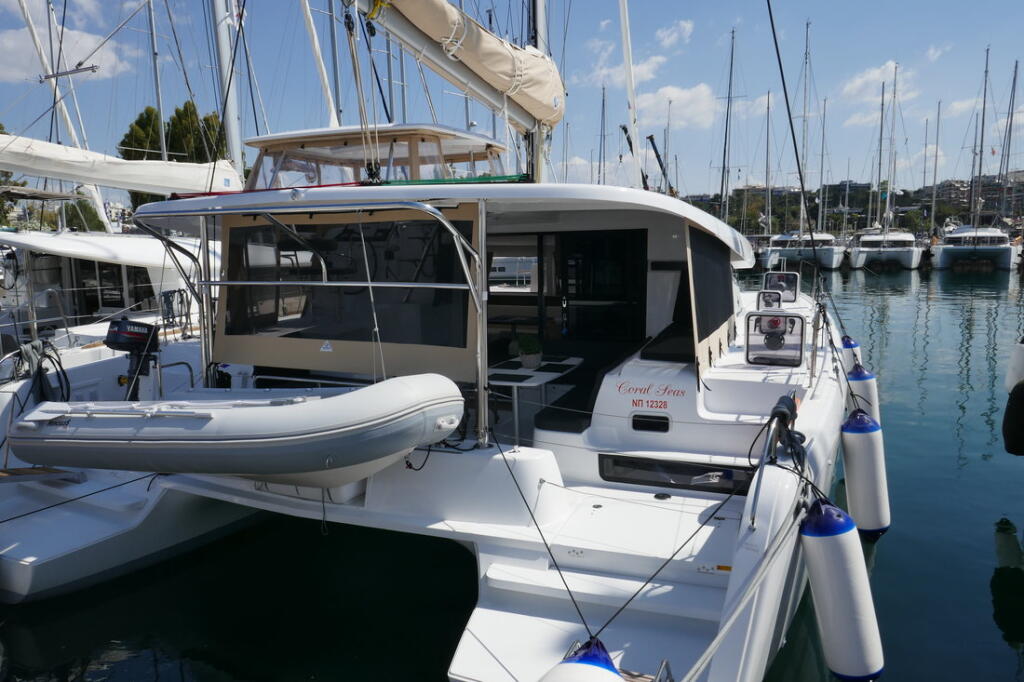 Catamaran 