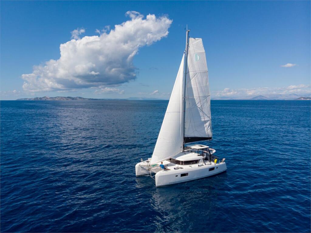 Catamaran 