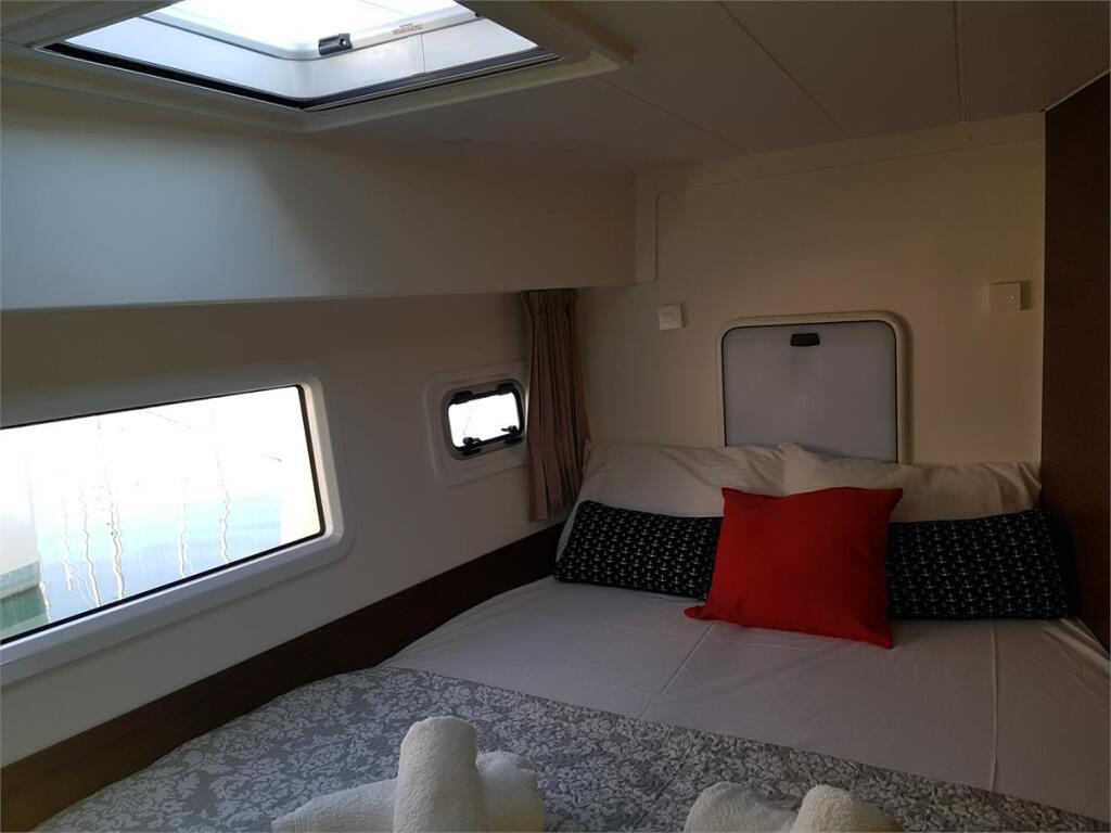 Catamaran 