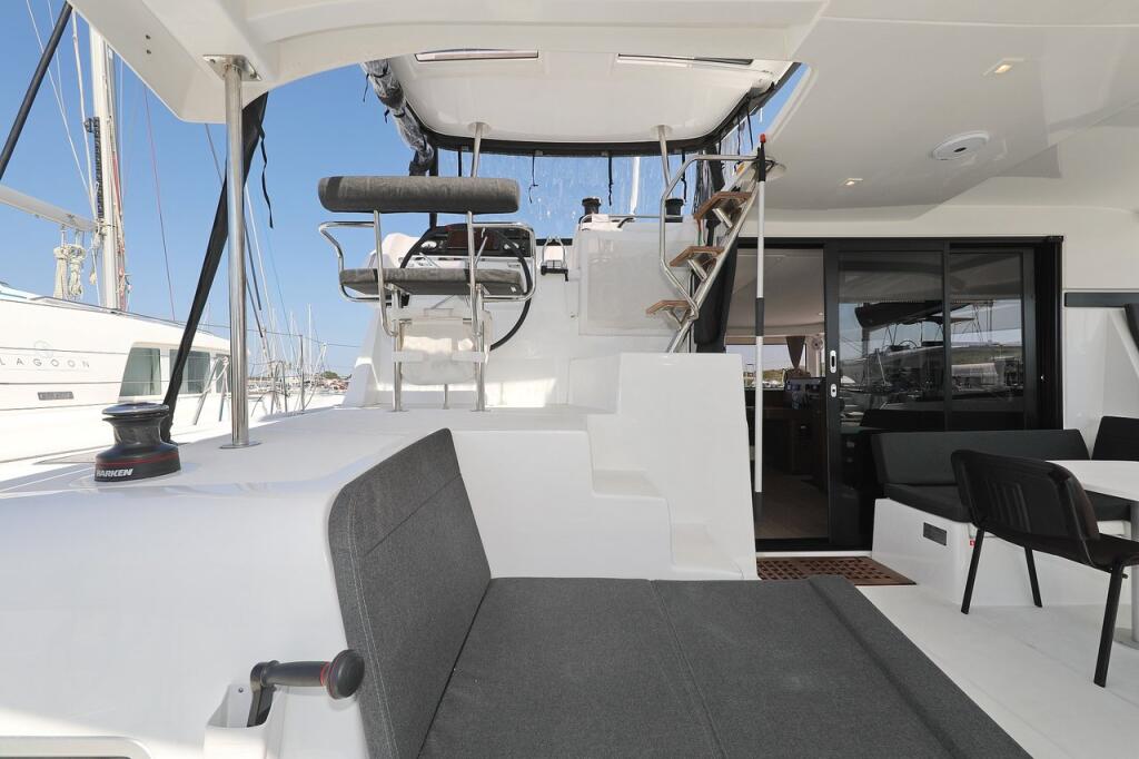 Catamaran 