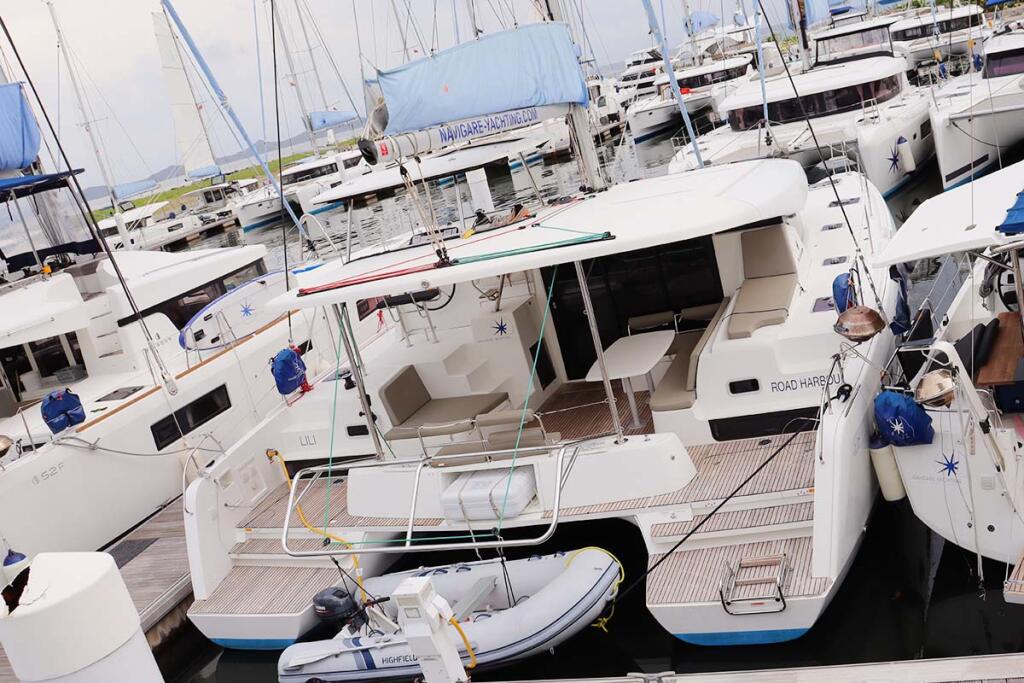 Catamaran 