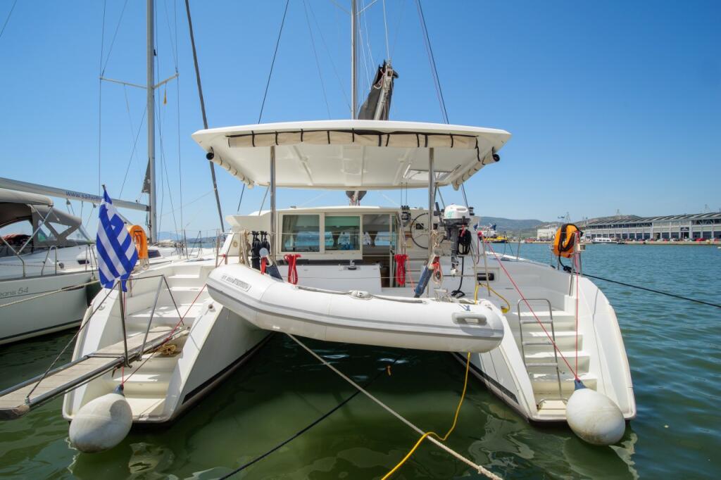 Catamaran 