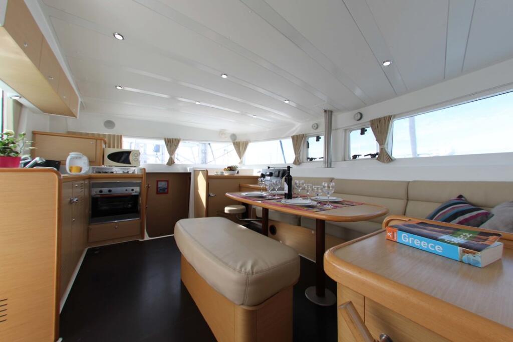 Catamaran 