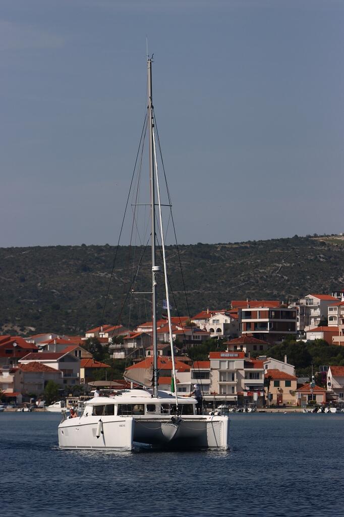 Catamaran 