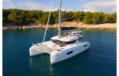 Catamaran 