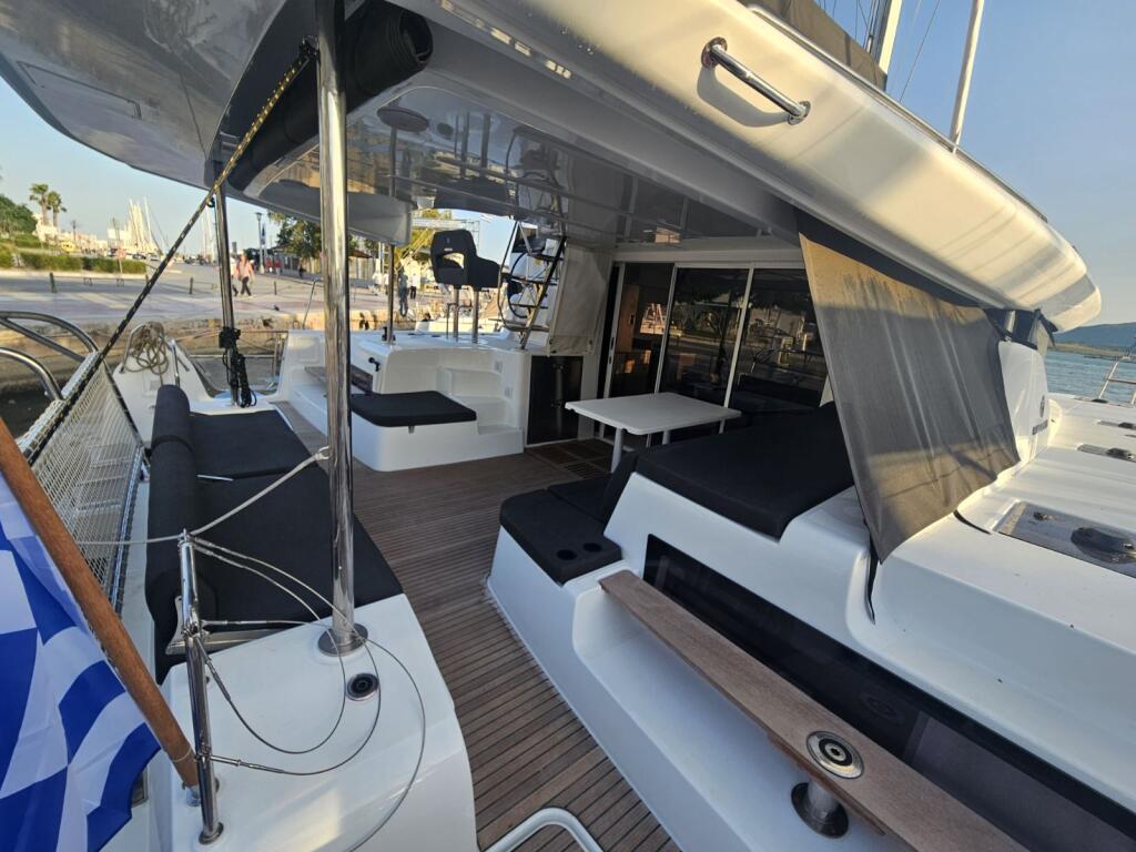 Catamaran 