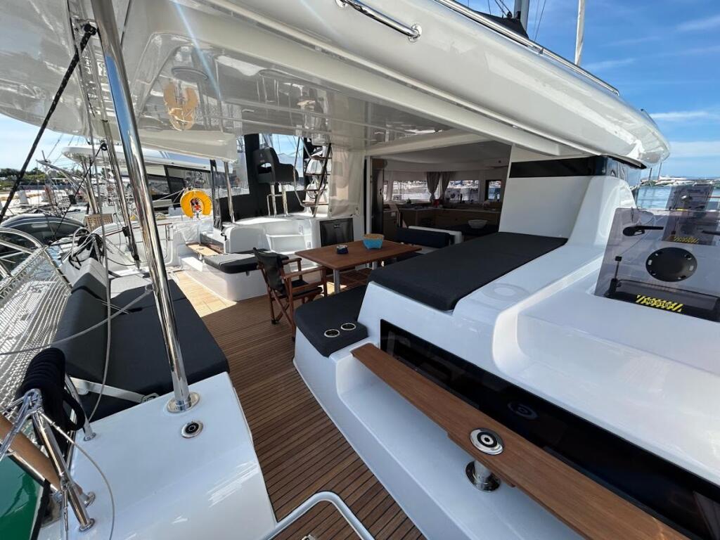 Catamaran 