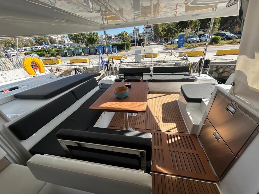 Catamaran 