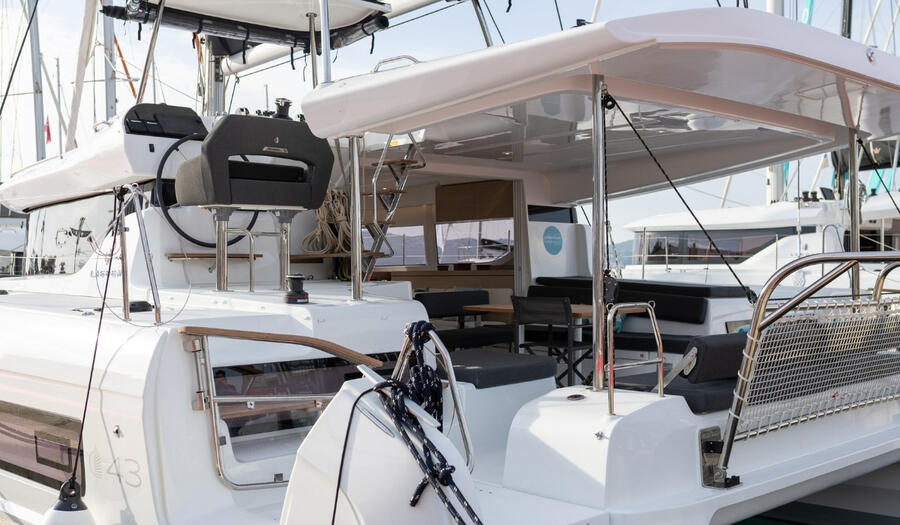 Catamaran 