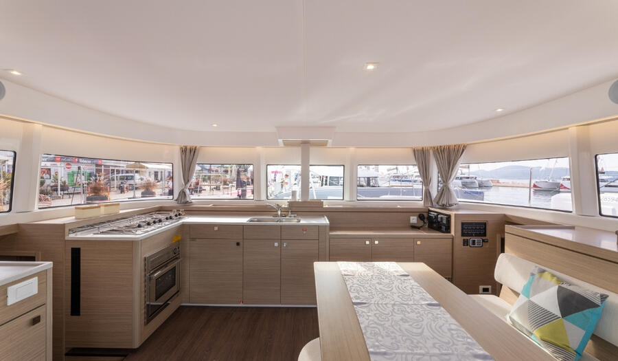 Catamaran 