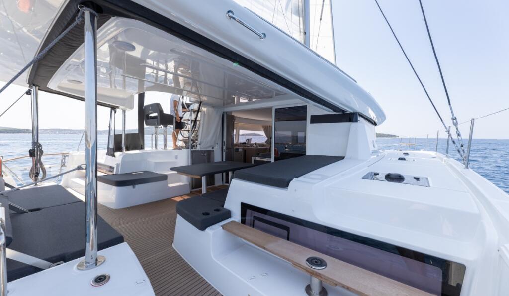 Catamaran 