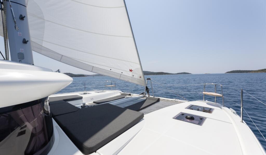 Catamaran 