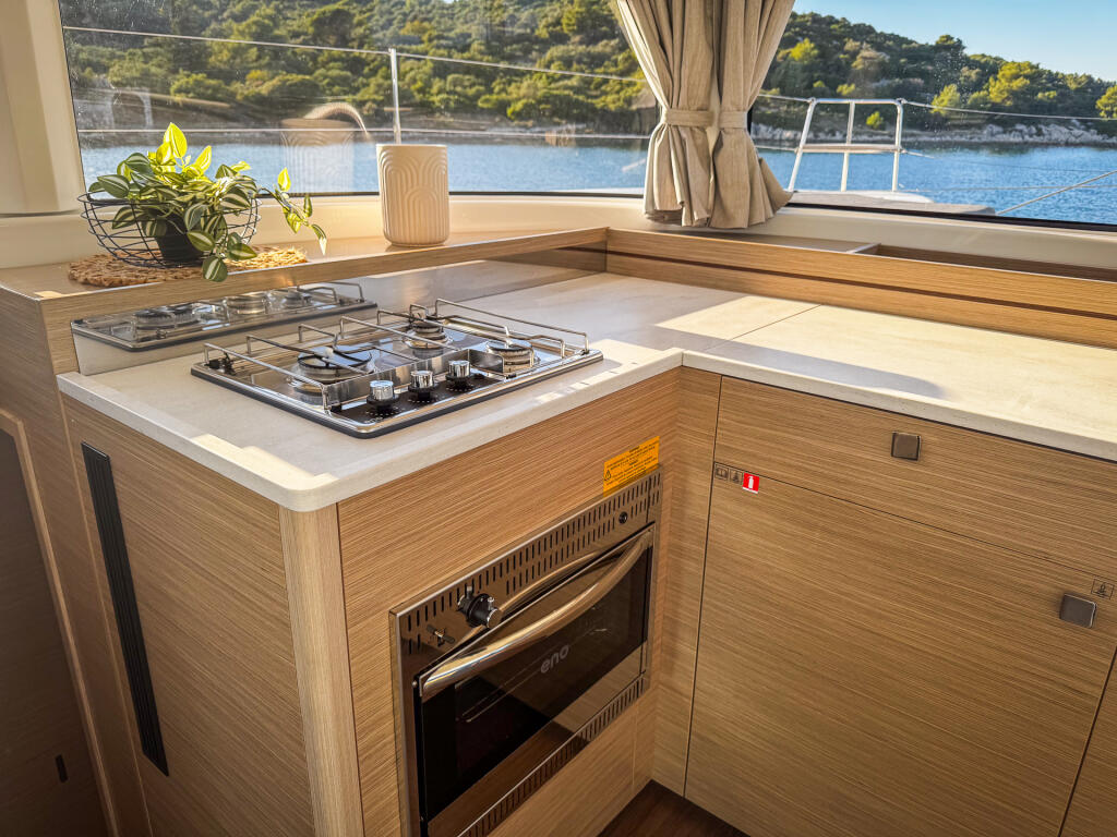 Catamaran 