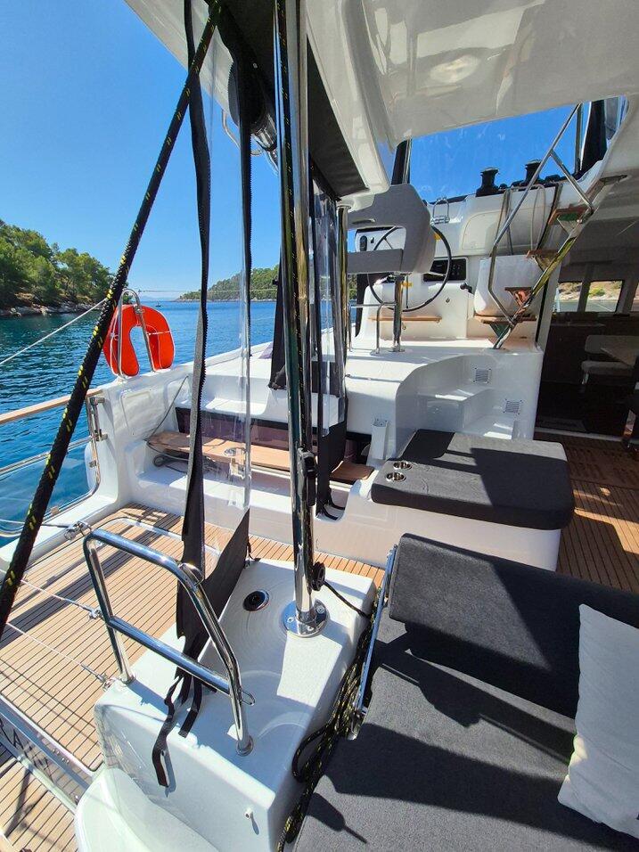 Catamaran 
