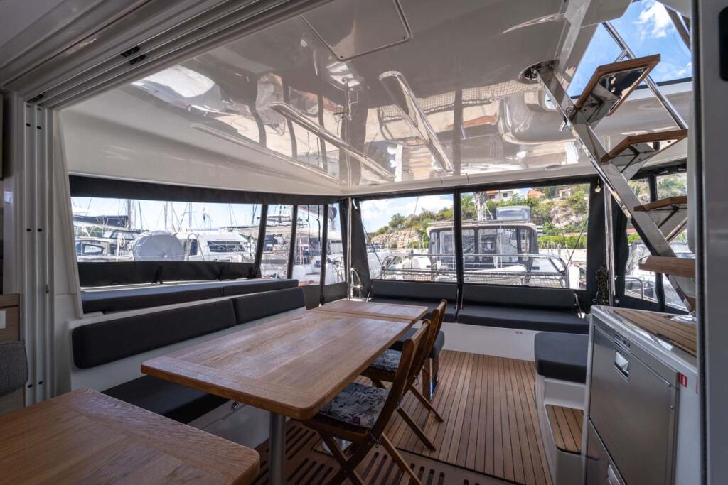 Catamaran 