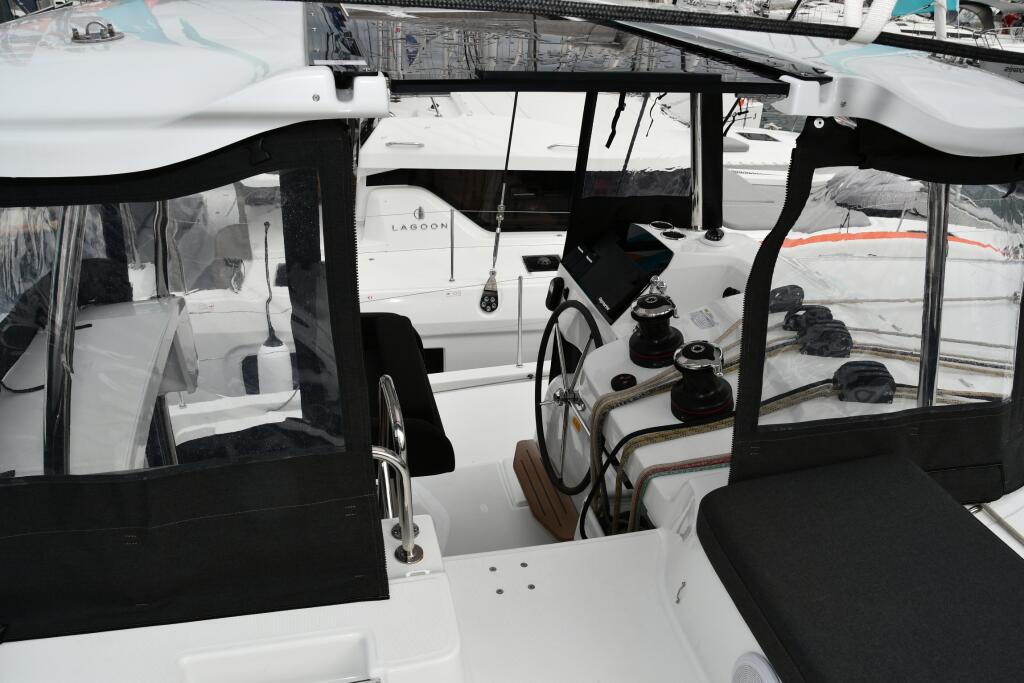 Catamaran 