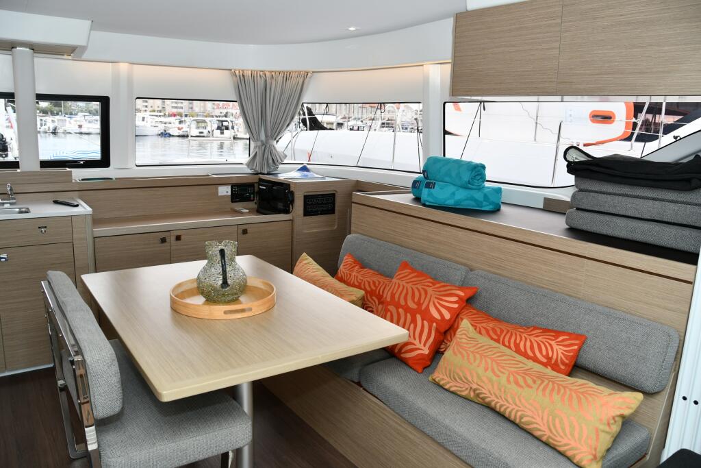 Catamaran 