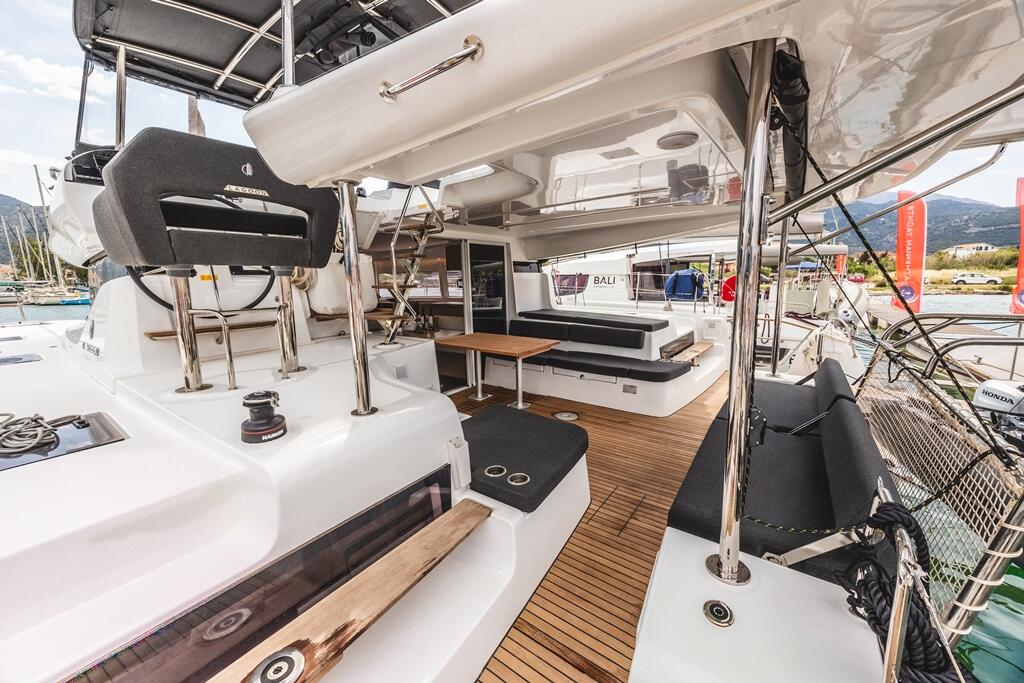 Catamaran 