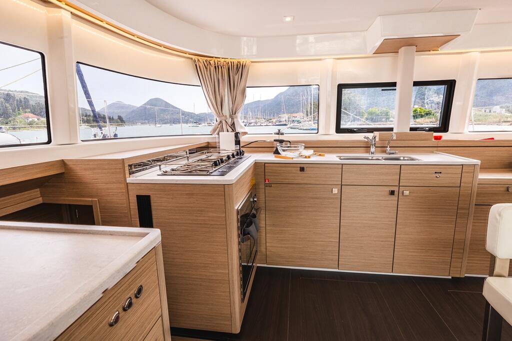 Catamaran 