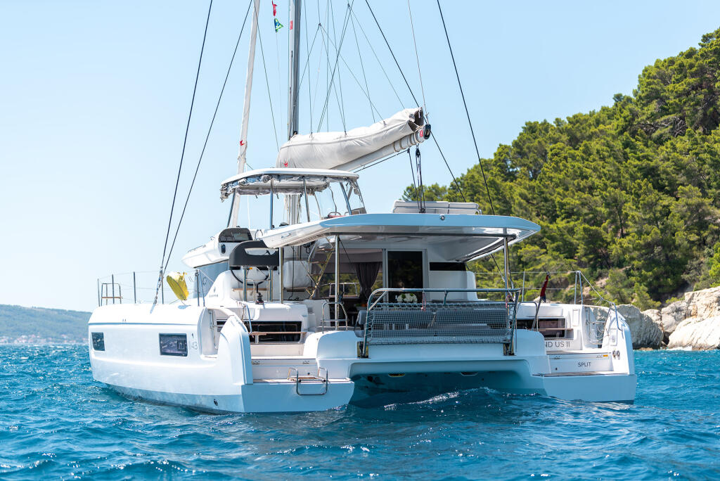 Catamaran 