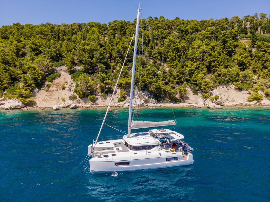 Catamaran 