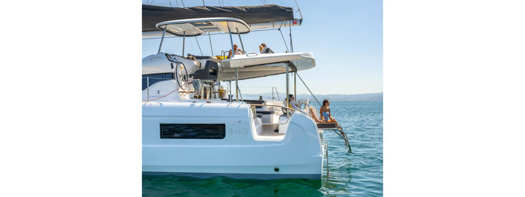Catamaran 