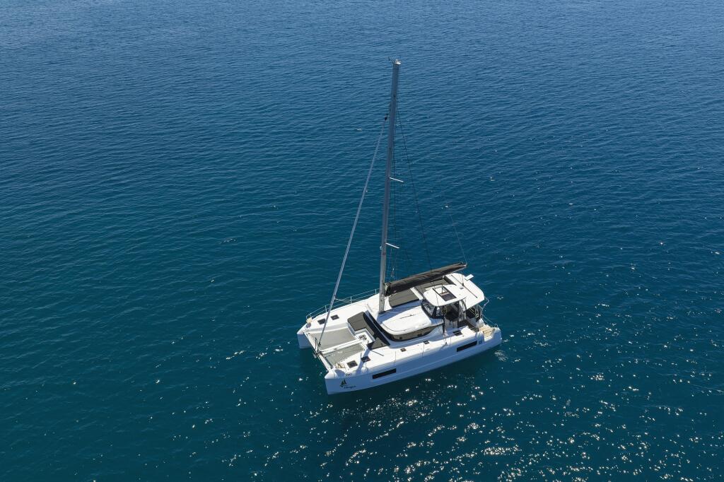 Catamaran 