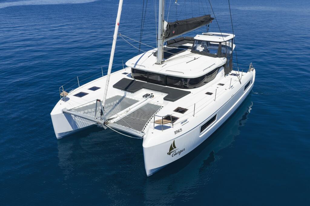Catamaran 