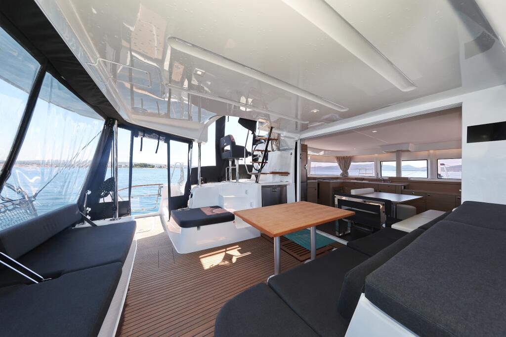 Catamaran 
