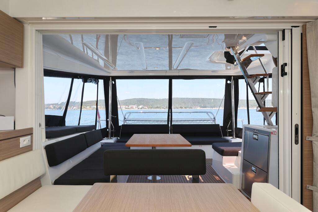 Catamaran 