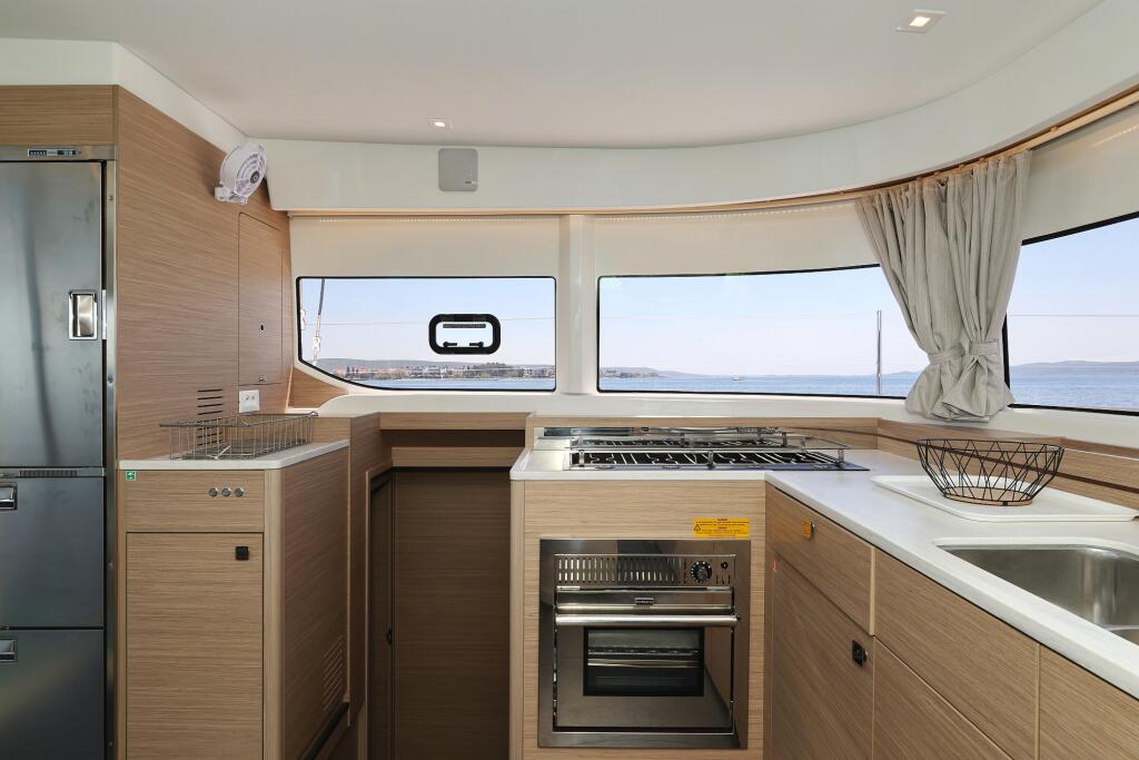 Catamaran 
