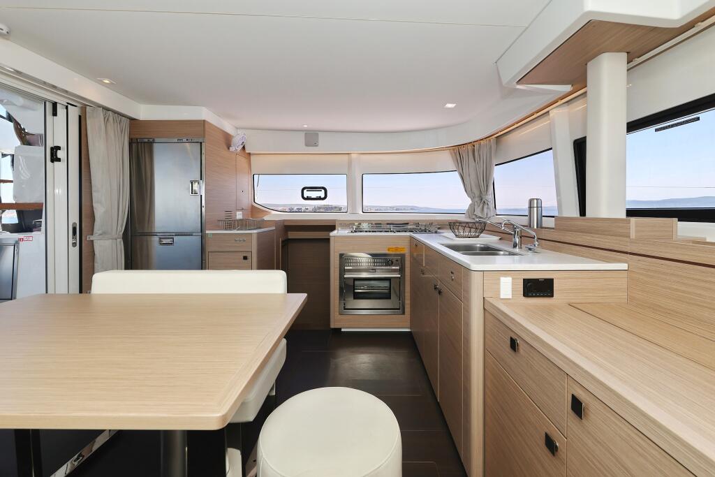 Catamaran 