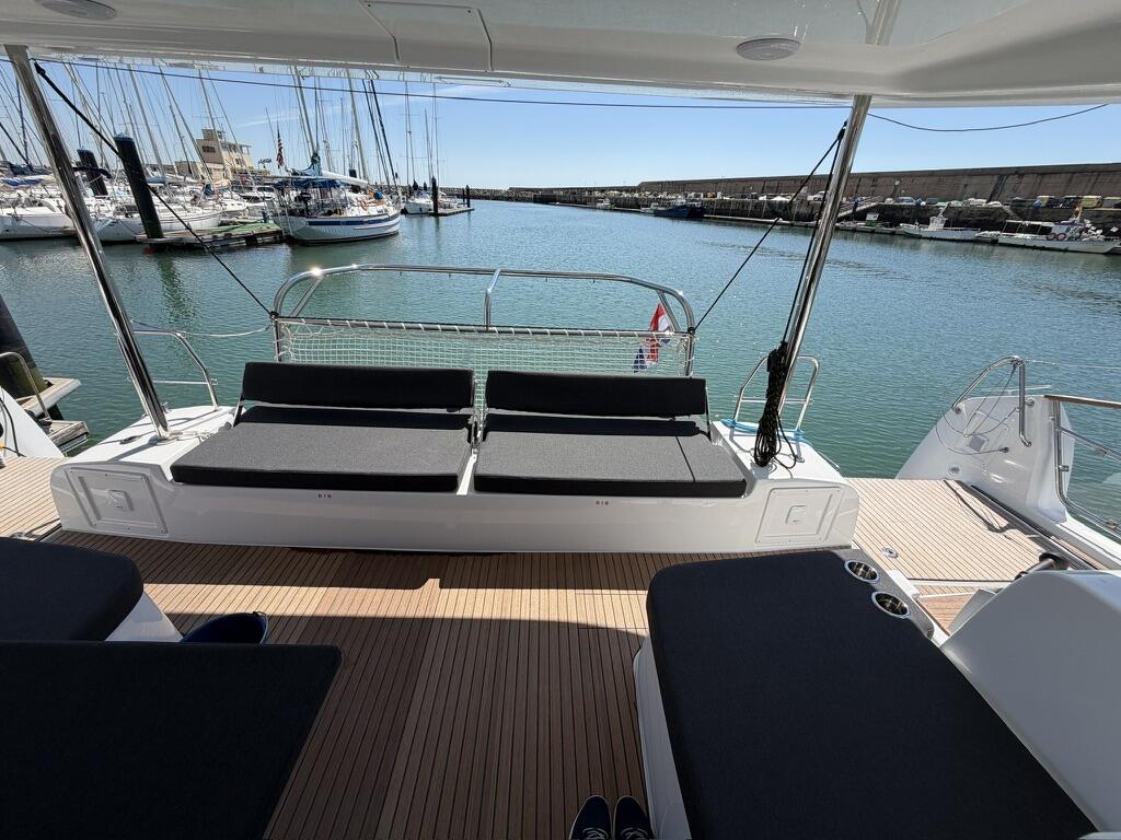 Catamaran 