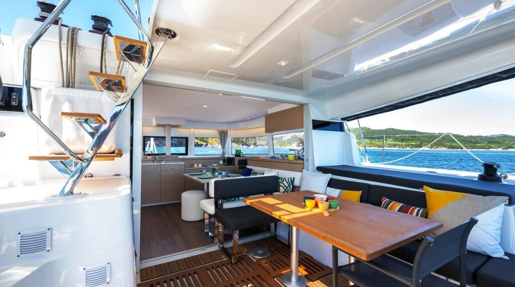 Catamaran 