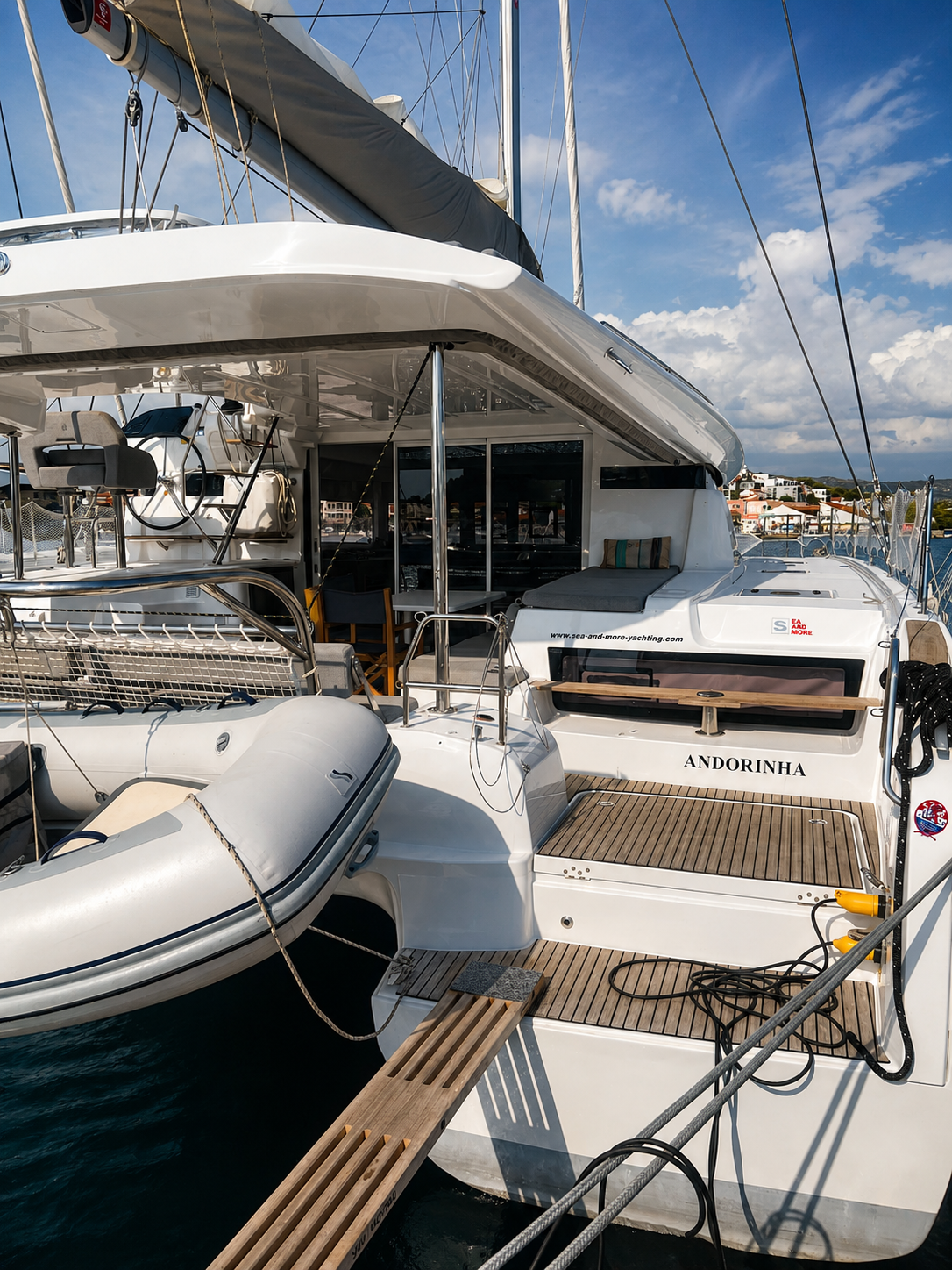 Catamaran 