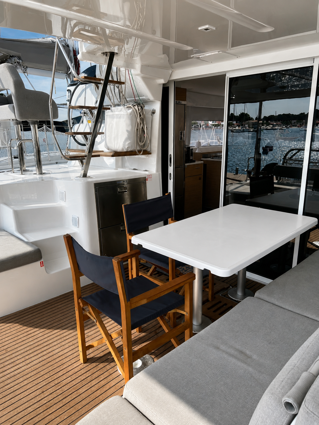 Catamaran 