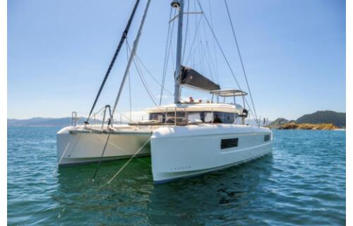 Catamaran 