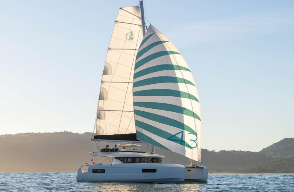 Catamaran 
