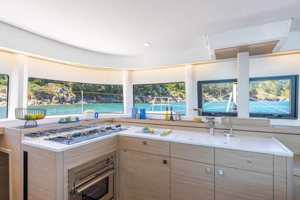 Catamaran 